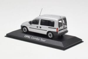 Opel Combo C Strieborný Minichamps 1:43 COMBO001 Kov – obrázok 3 z 4