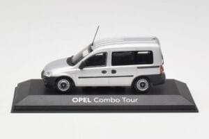 Opel Combo C Strieborný Minichamps 1:43 COMBO001 Kov