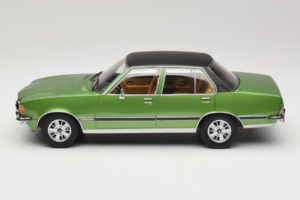 Opel Commodore B Zelený MCG 1:18 MCG18565 Kov – obrázok 3 z 6