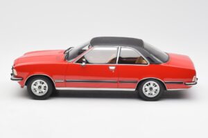 Opel Commodore B GS/E Červený Otto 1:18 OT159 Živica – obrázok 3 z 6
