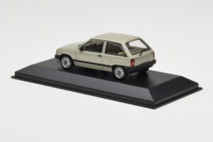 Opel Corsa A Swing Zelený Minichamps 1:43 400045002 Kov – obrázok 3 z 4