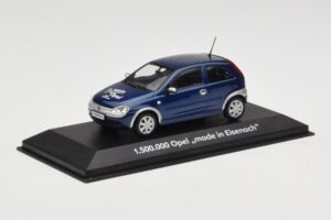 Opel Corsa C 1.5M Made in Eisenach Minichamps 1:43 OPEL003 Kov – obrázok 2 z 4