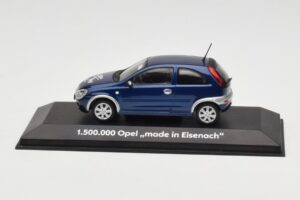 Opel Corsa C 1.5M Made in Eisenach Minichamps 1:43 OPEL003 Kov