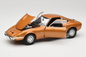 Opel GT Zlatý Minichamps 1:18 180049025 Kov – obrázok 2 z 8