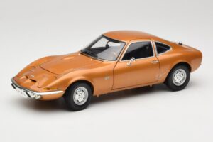 Opel GT Zlatý Minichamps 1:18 180049025 Kov