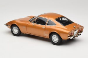 Opel GT Zlatý Minichamps 1:18 180049025 Kov – obrázok 7 z 8