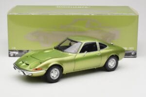 Opel GT Green Metallic Minichamps 1:18 180049029 Kov – obrázok 8 z 8