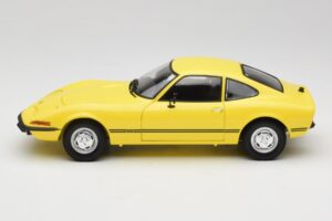 Opel GT/J Žltý Minichamps 1:18 180049021 Kov – obrázok 4 z 8