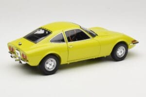 Opel GT Žltý Minichamps 1:18 180049032 Kov – obrázok 3 z 8