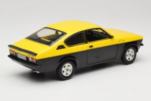 Opel Kadett C GT/E Žltý & Čierny Minichamps 1:18 180045521 Kov – obrázok 3 z 8