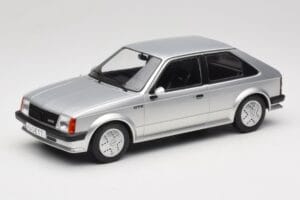 Opel Kadett D GTE Strieborný MCG 1:18 MCG18533 Kov