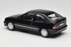 Opel Kadett E GSi Čierny Metalíza Helmut Schmidt Norev 1:18 183617 Kov – obrázok 5 z 6