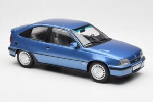 Opel Kadett E GSi Svetlomodrý Metallic Norev 1:18 183615 Kov – obrázok 4 z 6