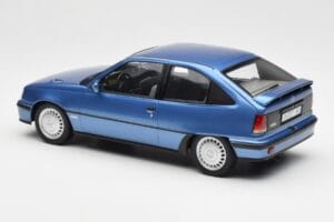 Opel Kadett E GSi Svetlomodrý Metallic Norev 1:18 183615 Kov – obrázok 5 z 6