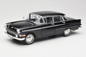Opel Kapitan P1 Čierny Revell 1:18 08822 Kov