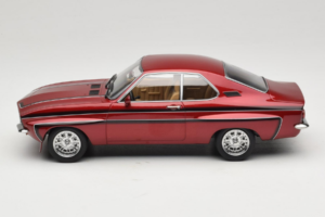 Opel Manta A Irmscher Metallic Red MCG 1:18 MCG18427 Kov – obrázok 3 z 6