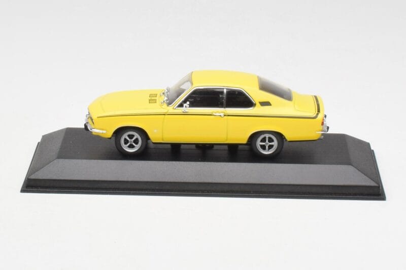 Opel Manta A SR Žltý Minichamps 1:43 400045502 Kov