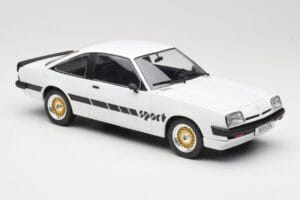 Opel Manta B Sport Biely MCG 1:18 MCG18237 Kov – obrázok 4 z 6