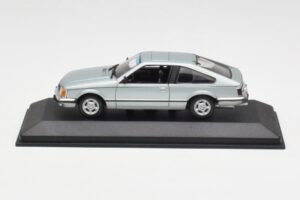 Opel Monza A Strieborný Minichamps 1:43 400045122 Kov