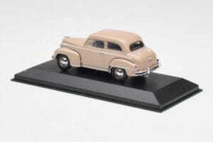 Opel Olympia A Béžový Minichamps 1:43 430040404 Kov – obrázok 3 z 4