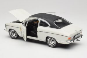 Opel Olympia A Coupe Biely Čierny Revell 1:18 8446 Kov – obrázok 5 z 8