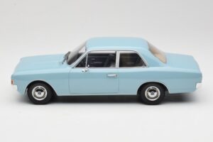 Opel Rekord C Svetlomodrý Minichamps 1:18 107047002 Kov – obrázok 3 z 6