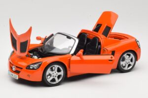 Opel Speedster Oranžový Maisto 1:18 31615 Kov – obrázok 2 z 8