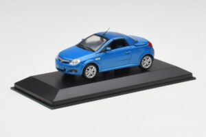 Opel Tigra Twin Top Modrý Minichamps 1:43 919084 Kov – obrázok 2 z 4