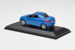 Opel Tigra Twin Top Modrý Minichamps 1:43 919084 Kov – obrázok 3 z 4