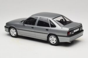 Opel Vectra A 2000 16V Tmavo Šedý MCG 1:18 MCG18462 Kov – obrázok 5 z 6