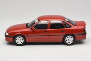 Opel Vectra A 2000 16V Tmavo Červený MCG 1:18 MCG18461 Kov – obrázok 3 z 6