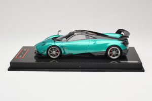 Pagani Huayra BC Green Metallic Yy Model 1:18 REMC020 Živica