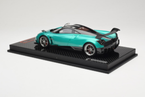 Pagani Huayra BC Green Metallic Yy Model 1:18 REMC020 Živica – obrázok 5 z 7