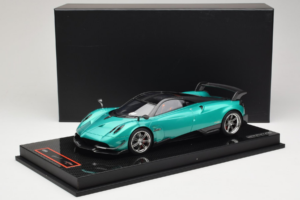 Pagani Huayra BC Green Metallic Yy Model 1:18 REMC020 Živica – obrázok 7 z 7