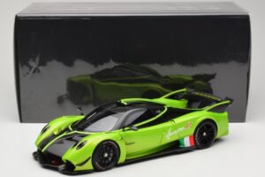 Pagani Huayra R Zelený LCD 1:18 LCD18012-GR Kov – obrázok 8 z 8