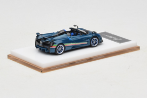 Pagani Huayra Tricolore Roadster Modrý Henson & Heaven 1:64 PHTRB01 Živica – obrázok 3 z 8