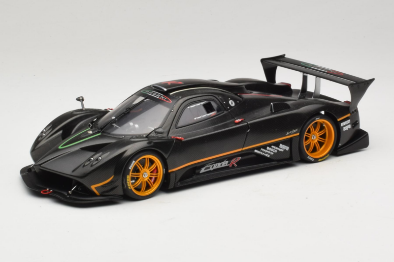 Pagani Zonda R Revolucion Carbon Fiber AUTOart 1:18 78261 Kov