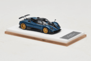Pagani Zonda Tricolore Exposed Carbon Modrý Henson & Heaven 1:64 PZTECB01 Kov – obrázok 4 z 7