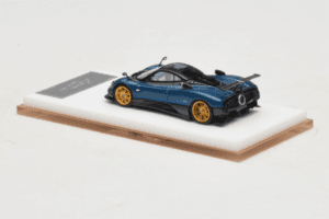 Pagani Zonda Tricolore Exposed Carbon Modrý Henson & Heaven 1:64 PZTECB01 Kov – obrázok 5 z 7