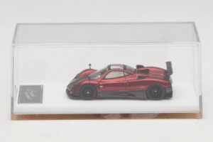 Pagani Zonda Tricolore Červený Henson & Heaven 1:64 PZTR01 Kov – obrázok 6 z 7