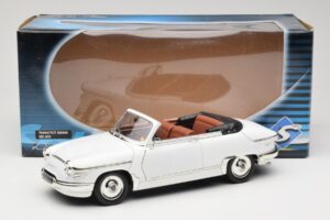 Panhard PL17 Kabriolet Biely Solido 1:18 8174 Kov – obrázok 8 z 8
