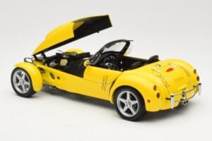 Panoz AIV Roadster Žltý AUTOart 1:18 78213 Kov – obrázok 5 z 8