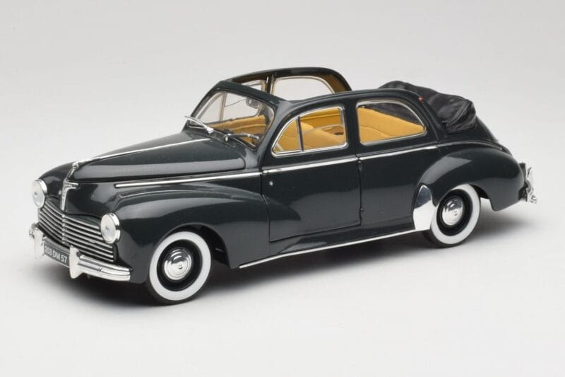Peugeot 203 Kabriolet Čierny Solido 1:18 8156 Kov