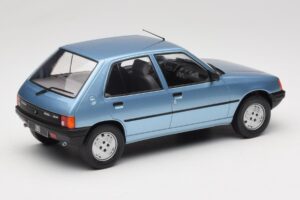 Peugeot 205 Modrý MCG 1:18 MCG18491 Kov – obrázok 2 z 6