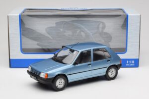Peugeot 205 Modrý MCG 1:18 MCG18491 Kov – obrázok 6 z 6