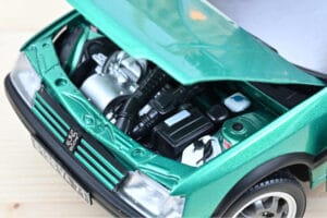 Peugeot 205 GTi Griffe So Strešným Oknom Zelený Norev 1:18 184847 Kov – obrázok 3 z 3