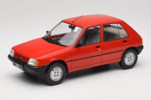 Peugeot 205 Červený MCG 1:18 MCG18492 Kov
