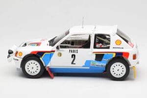 Peugeot 205 T16 #2 A. Vatanen / T. Harryman Rally Monte Carlo 1985 Norev 1:18 184864 Kov – obrázok 4 z 8