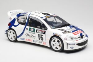 Peugeot 206 WRC G. Panizzi / H. Panizzi Tour de Corse 1999 Otto 1:12 G081 Živica – obrázok 4 z 6