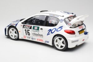 Peugeot 206 WRC G. Panizzi / H. Panizzi Tour de Corse 1999 Otto 1:12 G081 Živica – obrázok 5 z 6